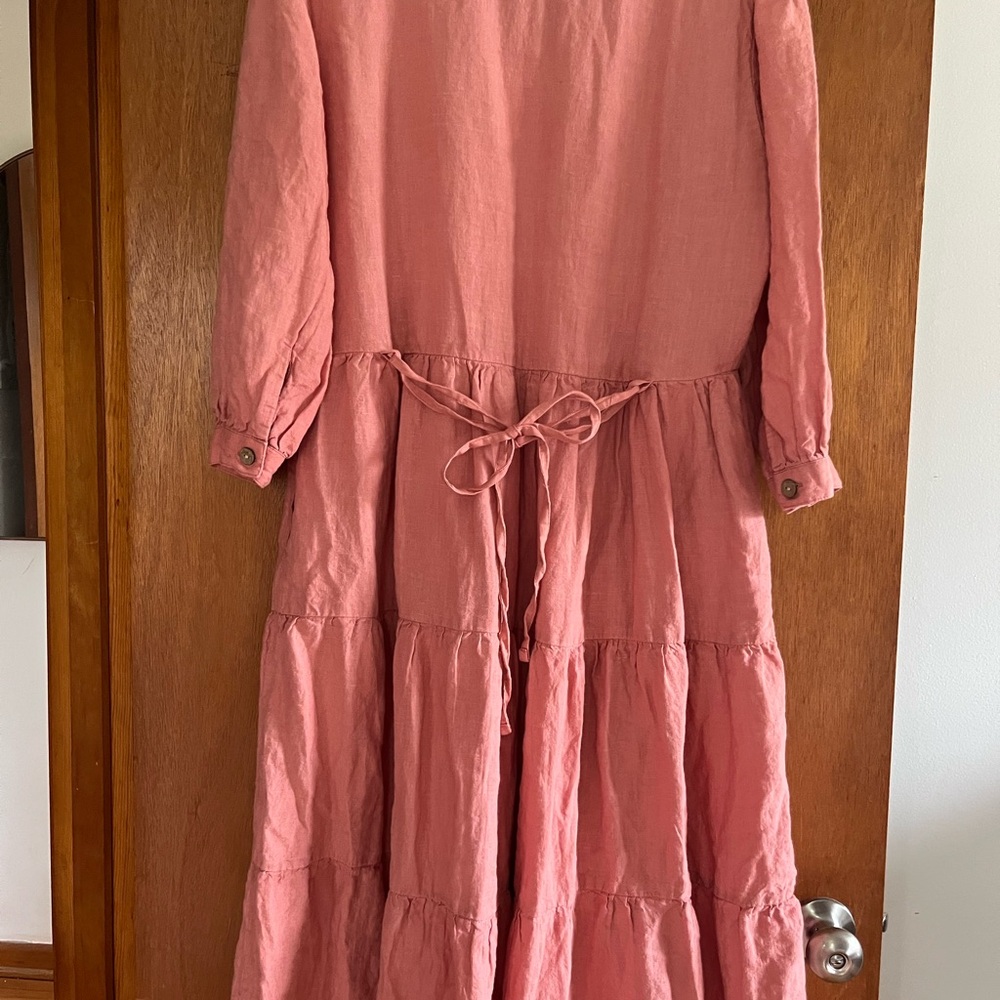 Handmade Tiered Linen Dress with Squared Neckline, Salmon/Peach, XL - Picture 4 of 9